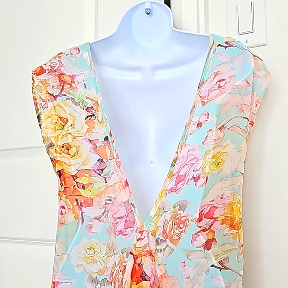 Women's Floral Cover Shirt - Picture 3 of 7